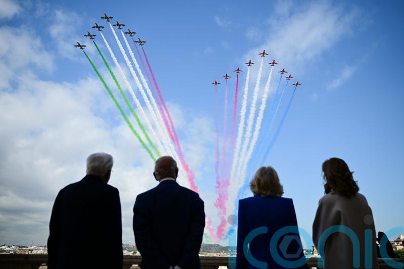 Charles and Camilla enjoy ceremonial welcome in Rome