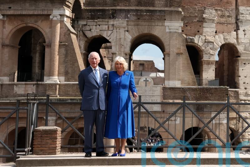King and Queen join tourists on visit to Colosseum