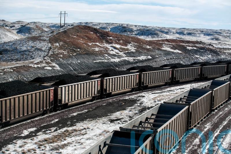 Trump signs executive orders to boost coal production