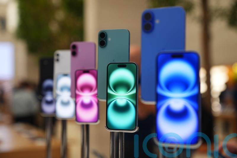Will the Trump tariffs cause gadget prices to rise?