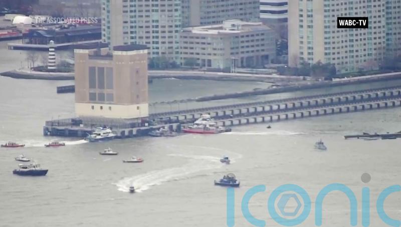 Helicopter crashes in Hudson River near Manhattan