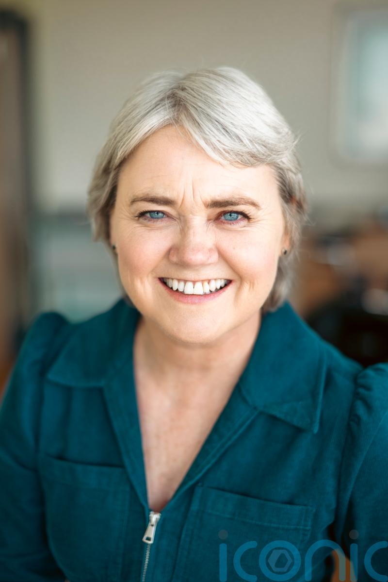 Cystic fibrosis patient turns brush with death into Edinburgh Fringe show