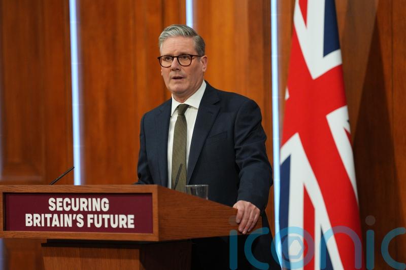 British Steel&rsquo;s future &lsquo;hangs in the balance&rsquo;, Sir Keir Starmer says