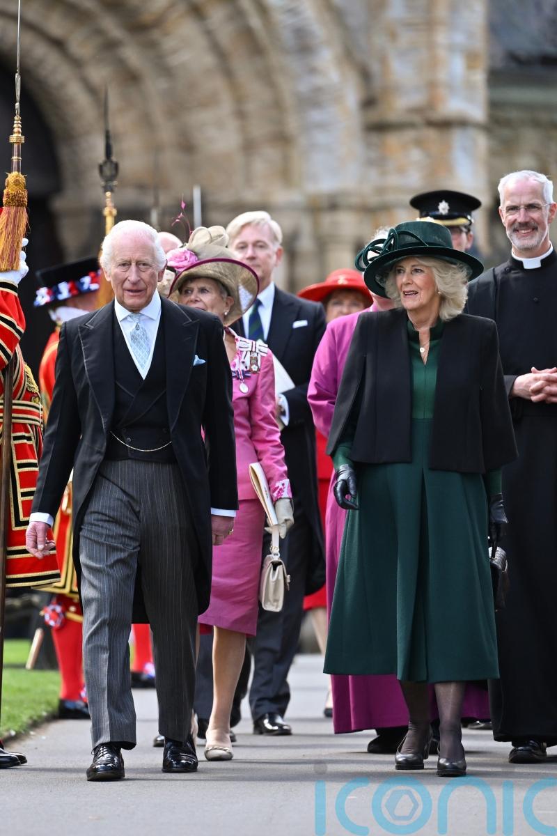 King jokes ‘it’s all mirrors’ with wellwisher after Maundy service