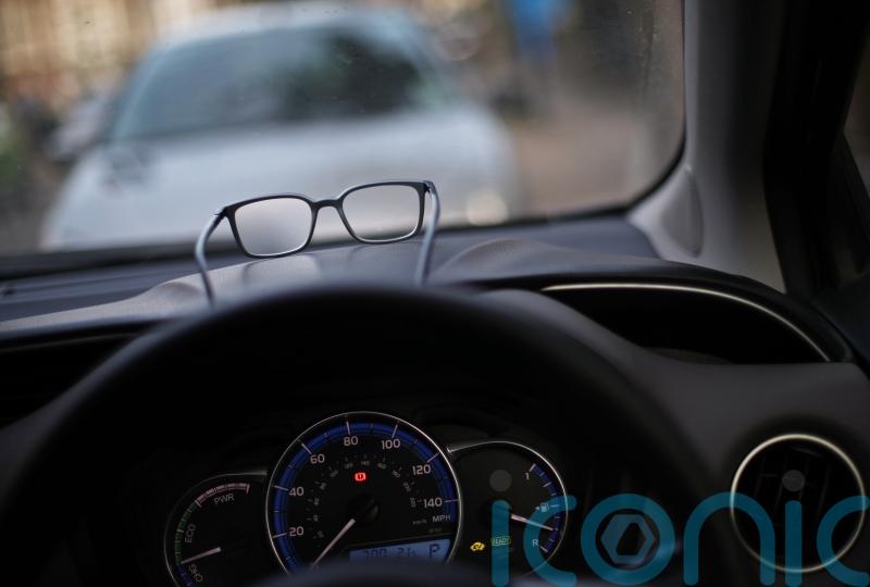 Coroner urges action on road deaths caused by drivers with failing eyesight