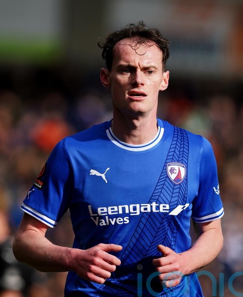 Chesterfield keep play-off hopes alive after late draw with Bradford