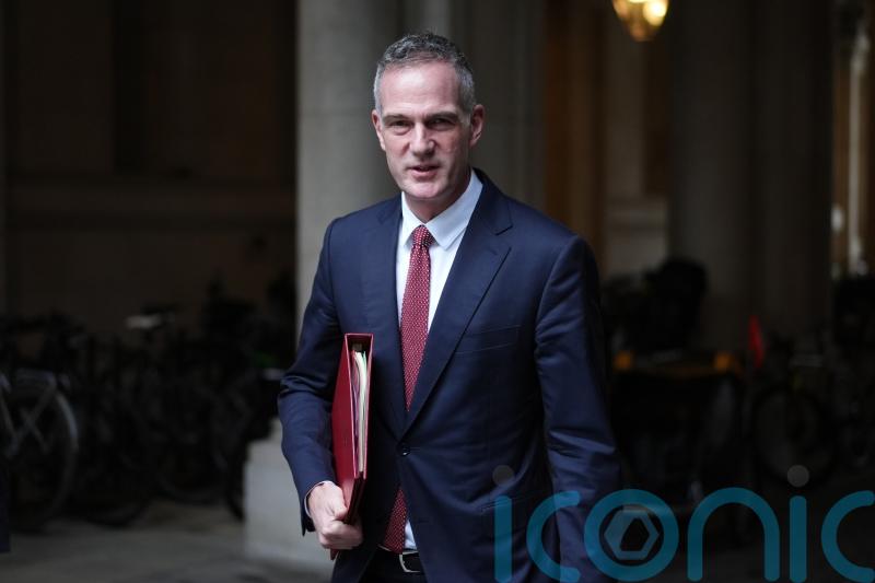 Government would not support social media ban for under-16s, minister says
