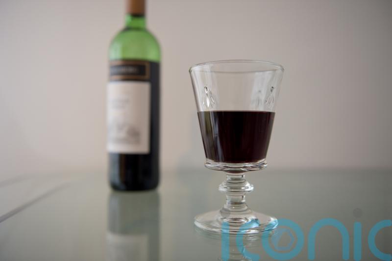 Effects of smoking, drinking and not exercising enough ‘felt by the age of 36’