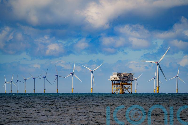 PM fast tracks &pound;300m for offshore wind in push for clean energy investment