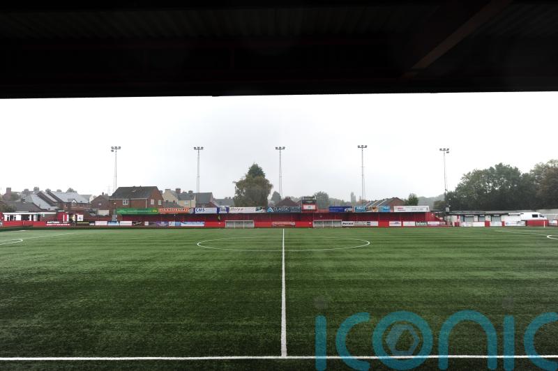 Sub Kyle Finn scores late winner as 10-man Tamworth edge seven-goal thriller