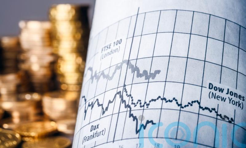 Plus500 hikes outlook amid stock market volatility