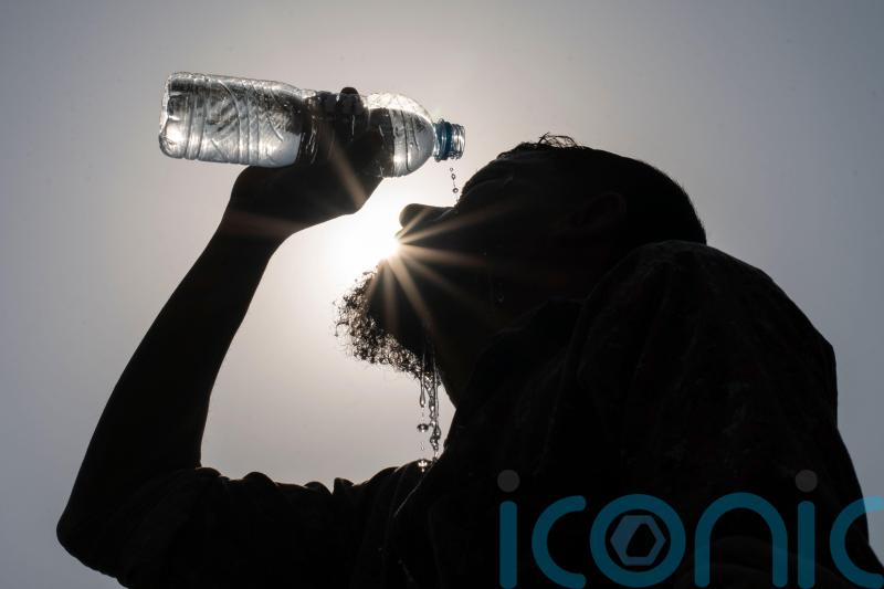 Study aims to find out if slush drinks can prevent heatstroke in older people