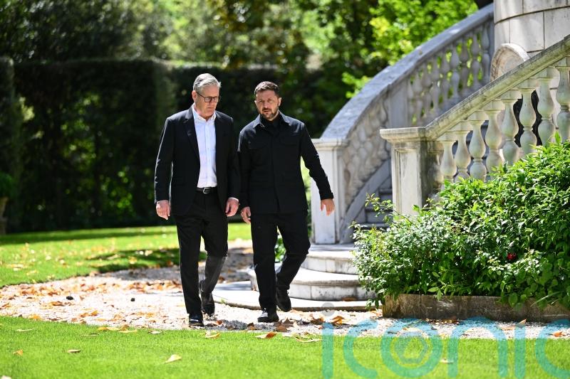 Downing Street welcomes US Ukraine economic deal