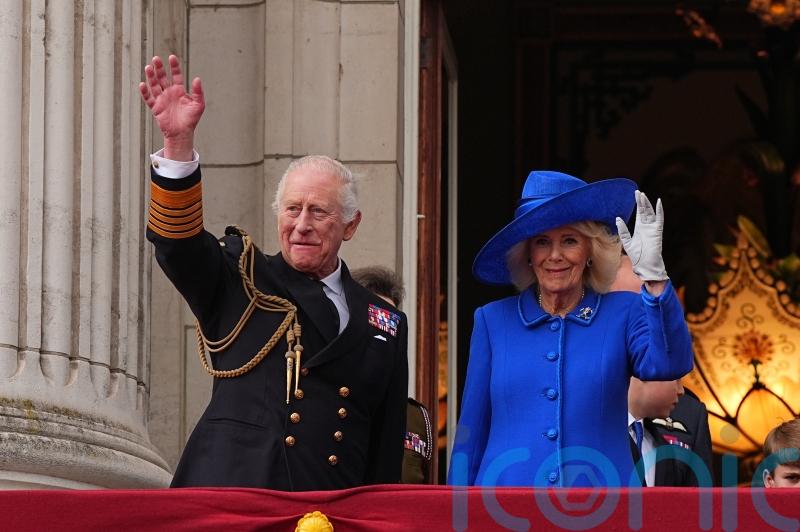 King follows in grandfather’s footsteps by not wearing medals at VE Day parade