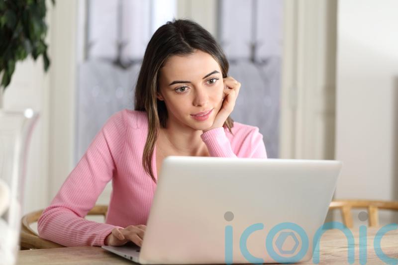 Fifth of financial services customers ‘leave reviews after poor experiences’