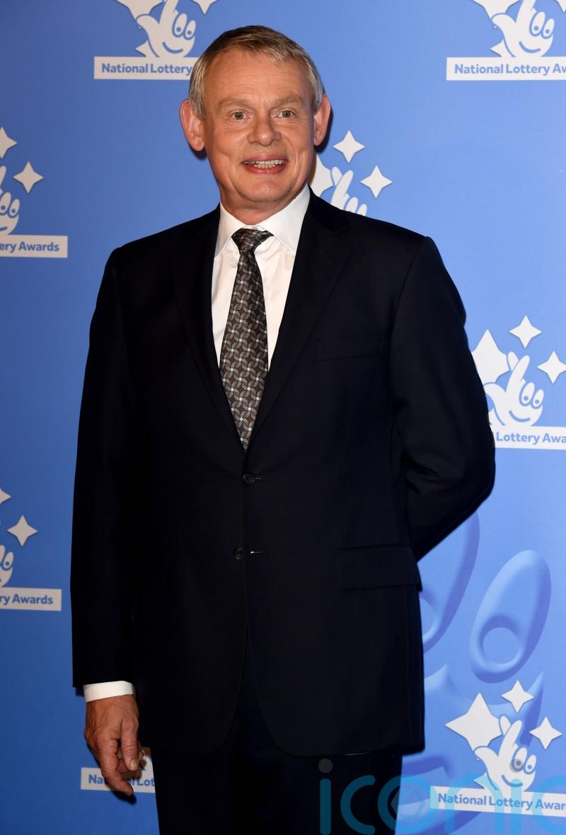 Martin Clunes says neighbours in planning row are not ‘Travellers’
