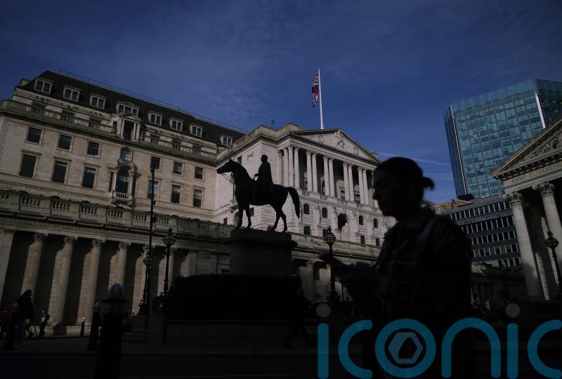 Bank to delay rates announcement due to VE Day two-minute silence