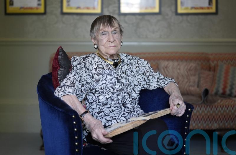 Wartime entertainer, 98, recalls how young Roger Moore hitchhiked to see her