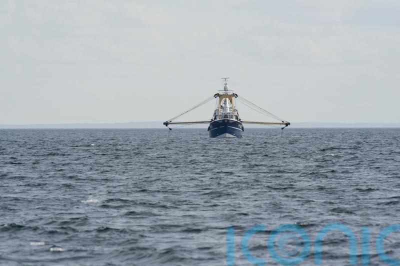 Ministers accused of ‘still breaking the law’ over fishing licences
