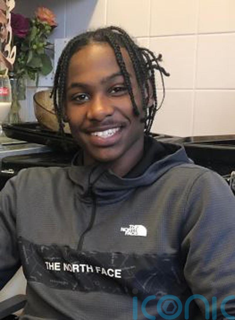 Mother saw gunman shoot son near Damilola Taylor centre, court told