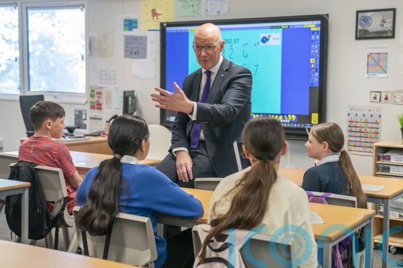 Swinney ‘should have been clearer’ in attainment gap claim, says stats watchdog