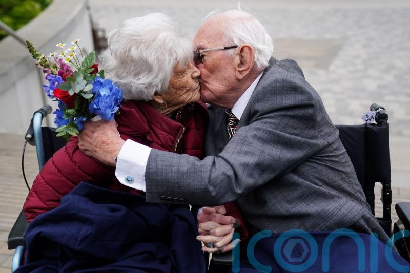 Veterans including couple married for 74 years guests of honour at VE Day party