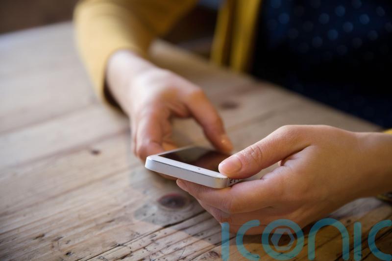 Schoolgirls in Wales report problematic social media use double that of boys
