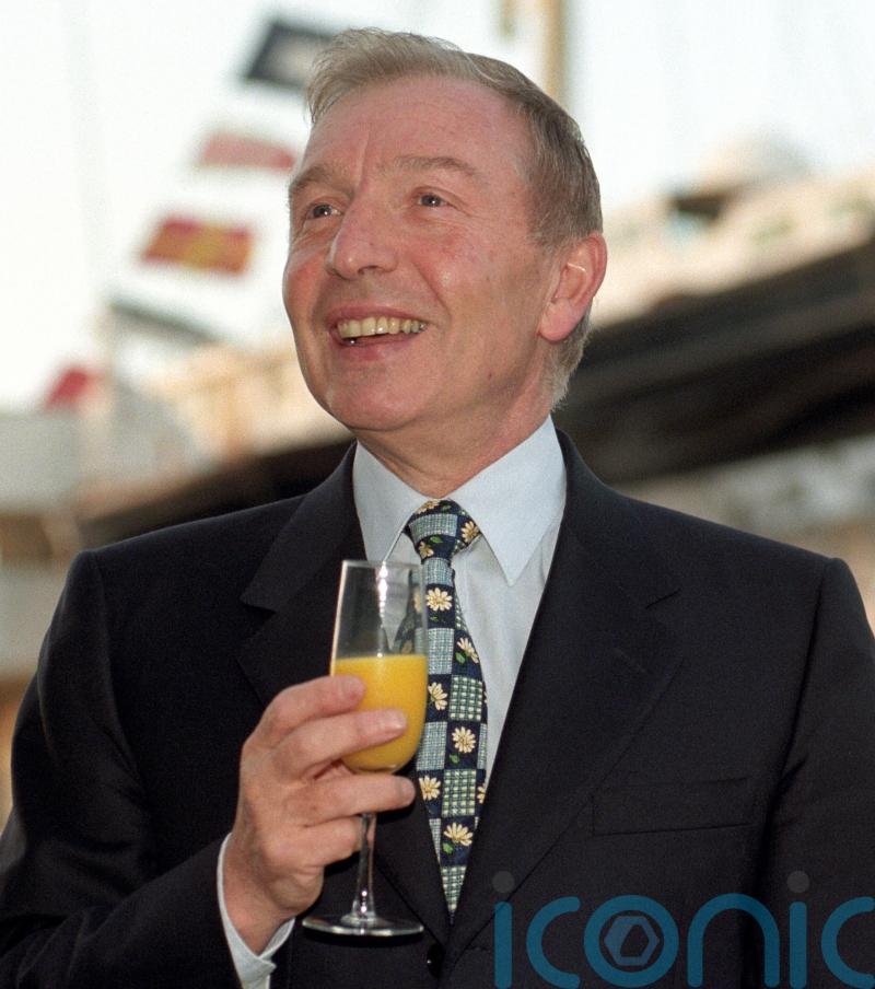 Kwik Fit founder Sir Tom Farmer dies aged 84