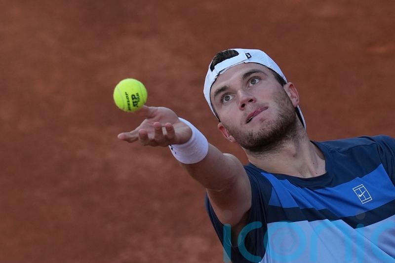 Frustration boiled out &ndash; Jack Draper smashes racket en route to last 16 in Rome