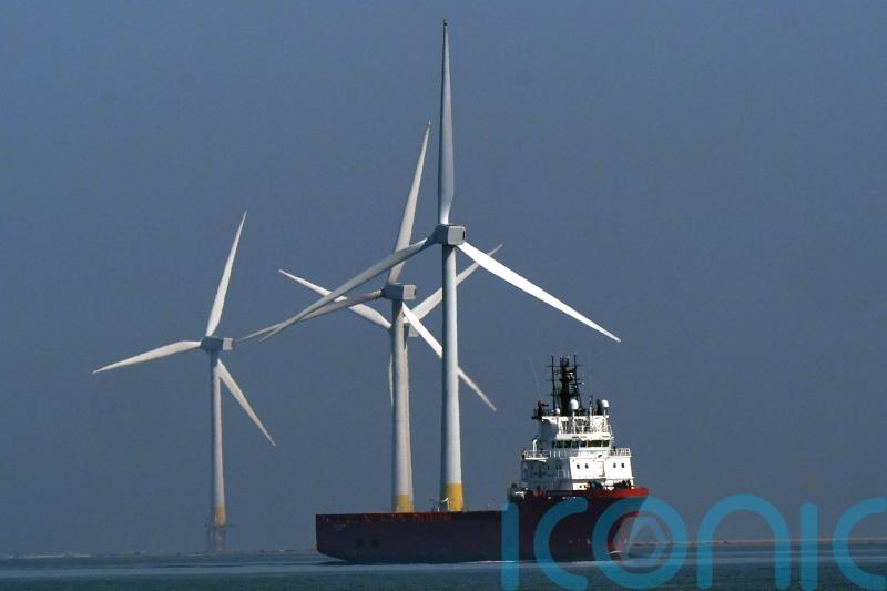 Floating wind farm in North Sea ‘to create 1,000 jobs’