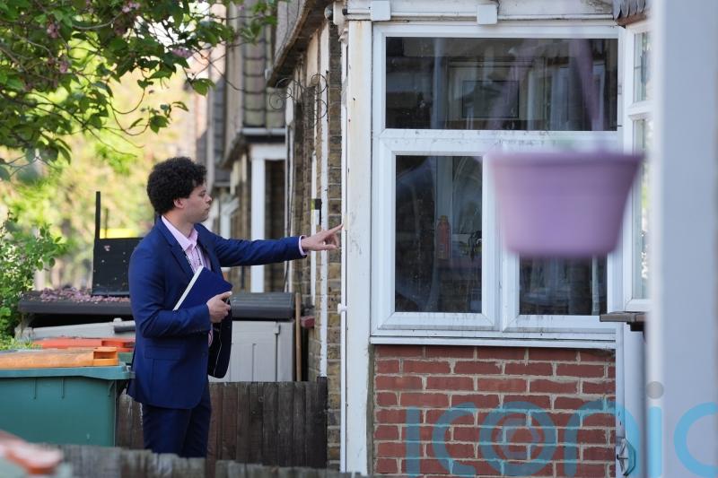 Police focus on 400 homes as search to find mother of abandoned babies continues