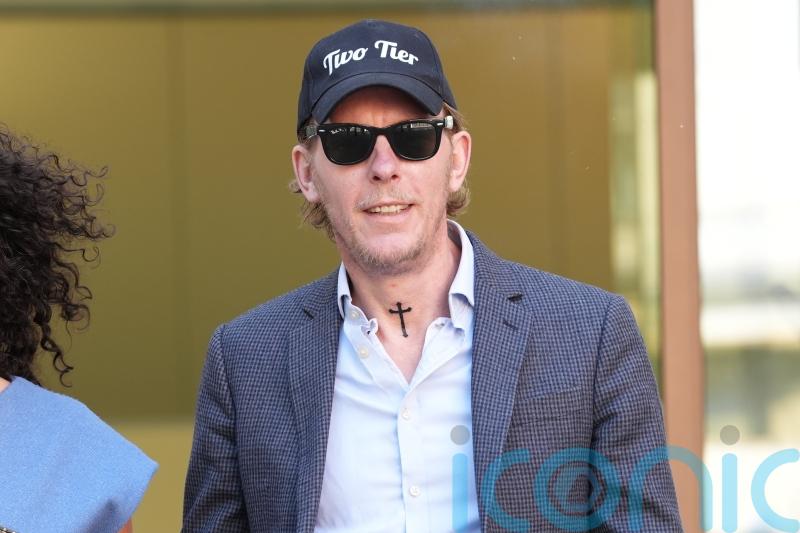 Laurence Fox denies encouraging people to damage Ulez cameras