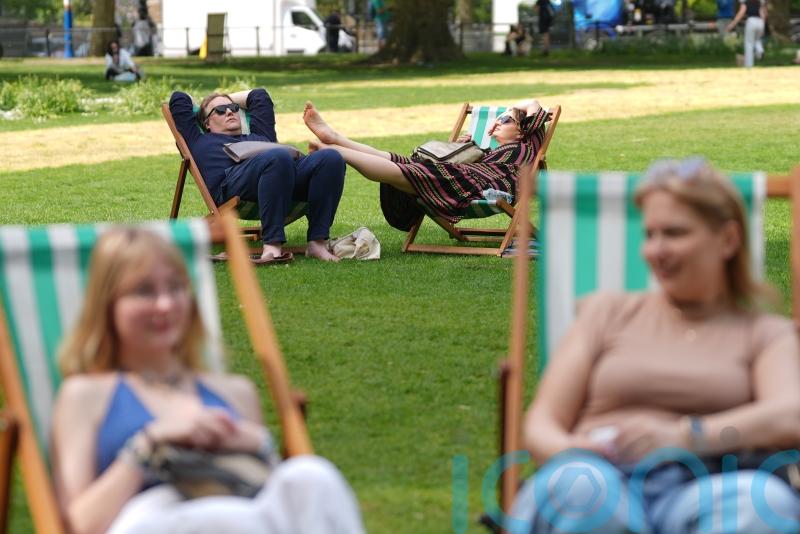 UK records sunniest April on record as temperatures soar into May