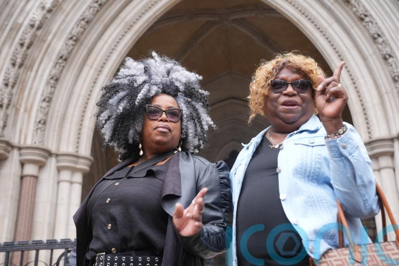 Chagos Islands deal can still be done on Thursday despite injunction, court told