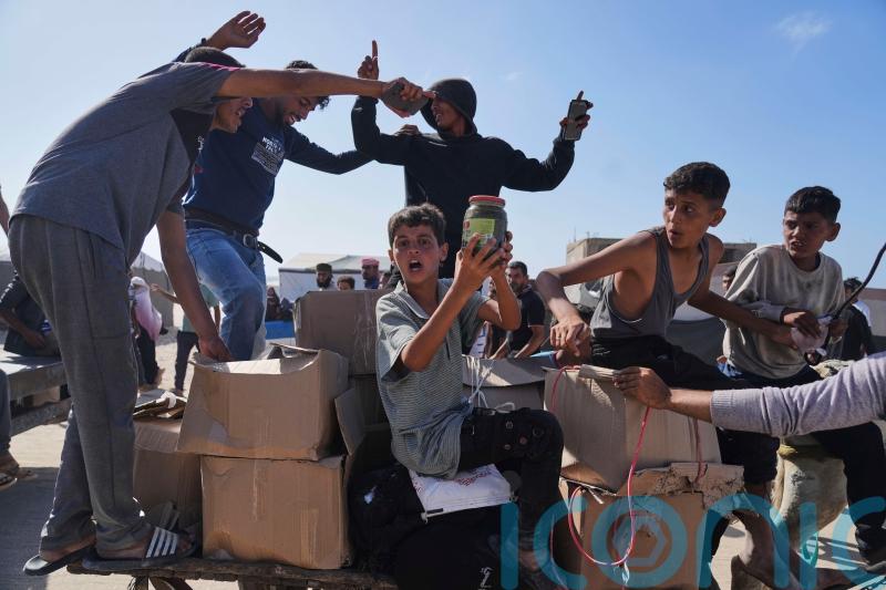 Shots fired as US-backed humanitarian centre begins distributing food in Gaza