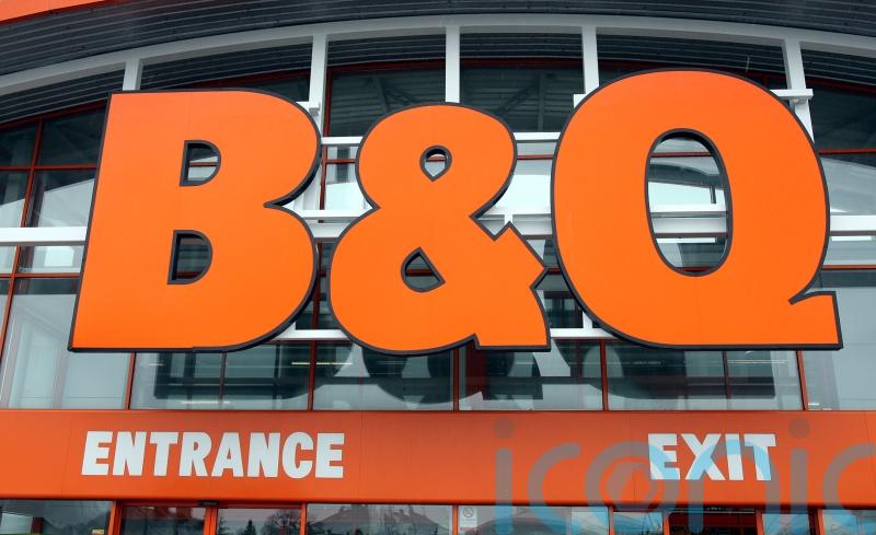 Warm weather boosts B&Q&rsquo;s DIY and garden sales
