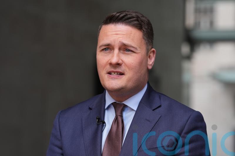 Streeting urges doctors to vote against strike action