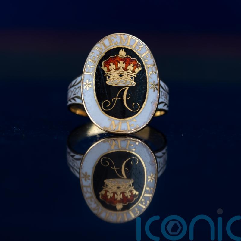 Rare royal mourning ring worth thousands found in charity shop