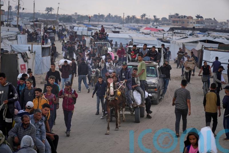 US and Israeli-backed group pauses food delivery in Gaza after deadly shootings