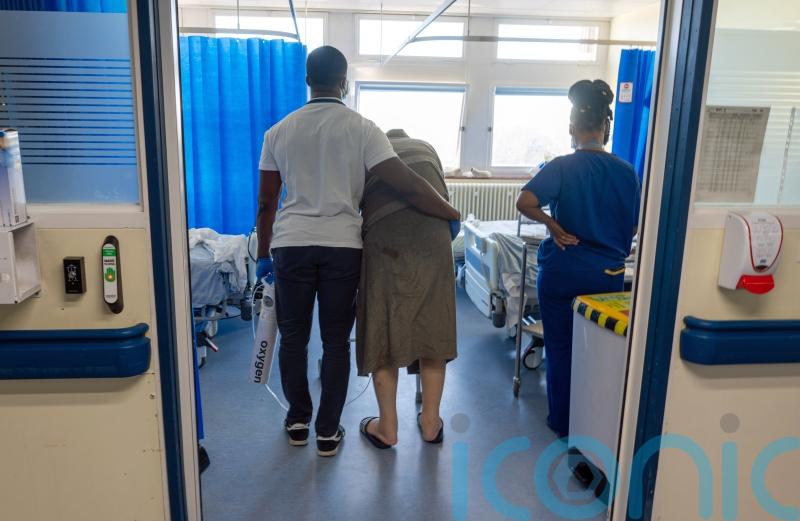 NHS spends £1.8bn a year on private firms, says GMB in call to end outsourcing