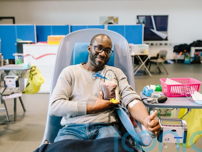 NHS calls for a million blood donors as stocks run low