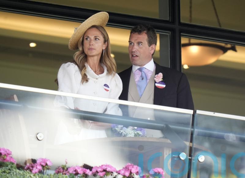 King and Queen welcome Peter Phillips’ girlfriend to Royal Ascot
