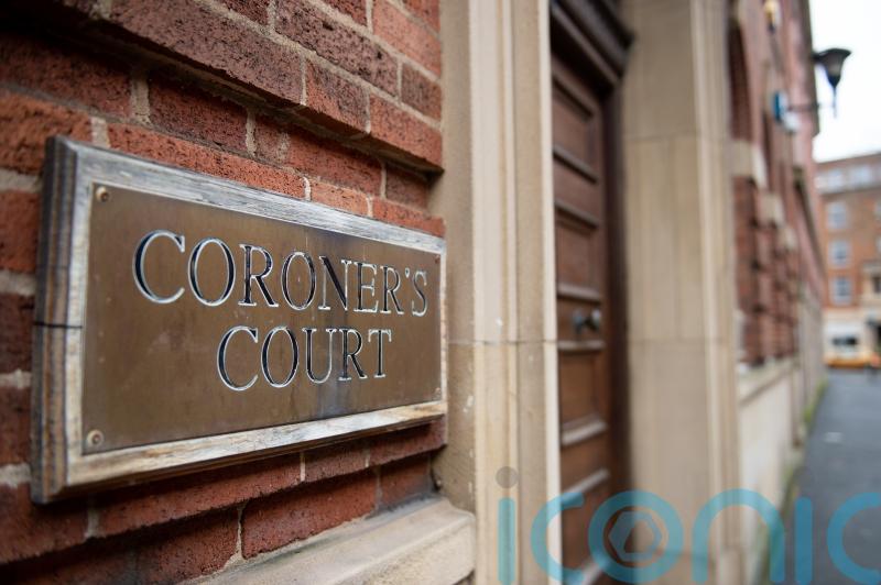 Driver being followed by police before fatal crash told passengers ‘to run’