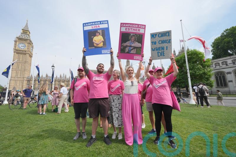 Assisted dying law closer but MPs’ support narrows in historic vote