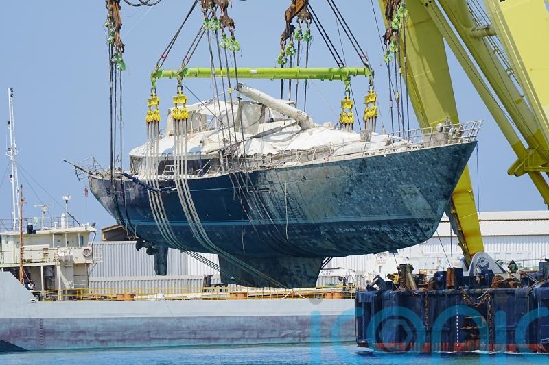 Bayesian yacht taken to Sicilian town for full investigation into sinking