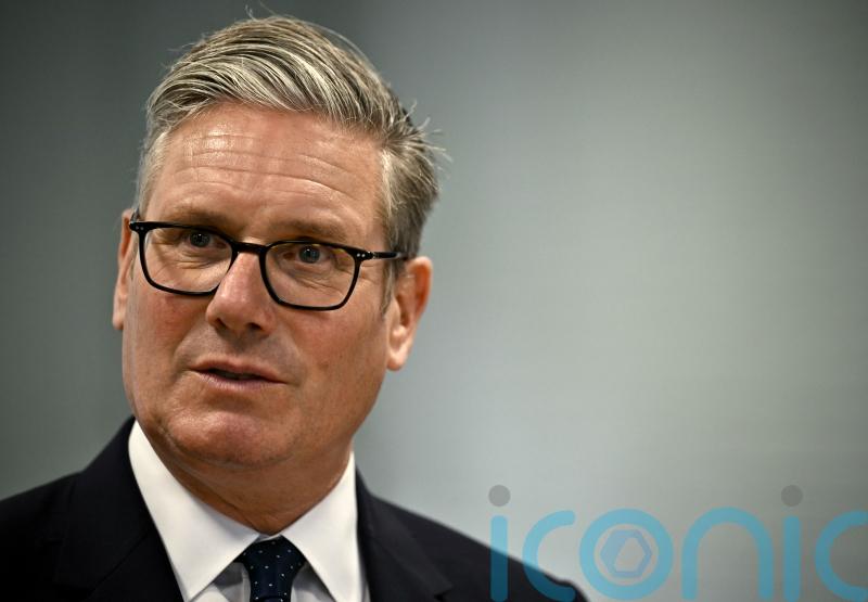 PM ‘confident’ on assisted dying law despite Streeting’s ‘no budget’ warning