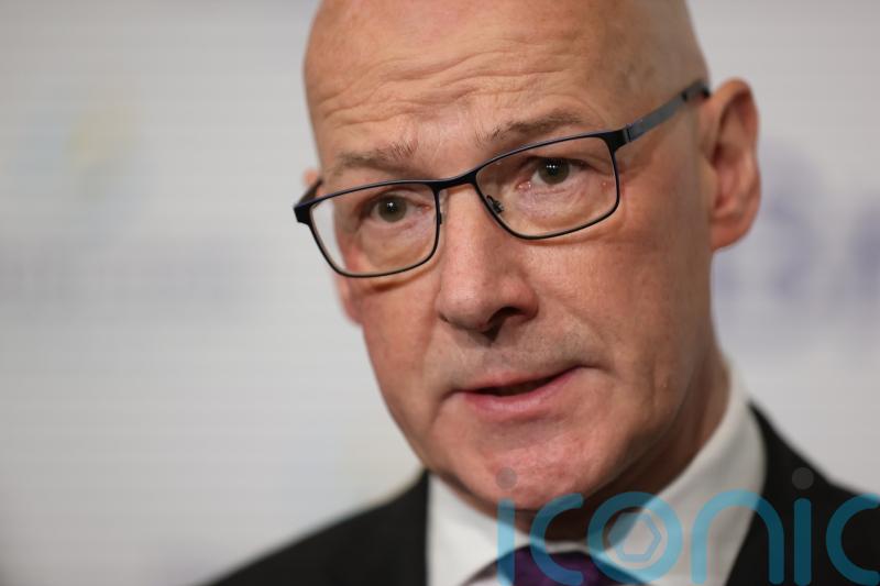 Swinney says sorry to Gypsy Travellers for ‘trauma’ of the ‘tinker experiment’