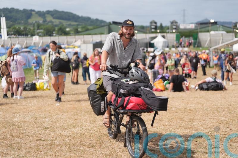 Musician ’emotional’ after arriving at Glastonbury following 650-mile bike ride