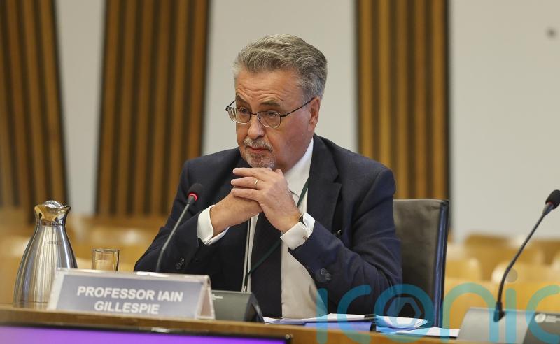 Swinney: Reasonable for ex-Dundee University principal to return £150,000 payout