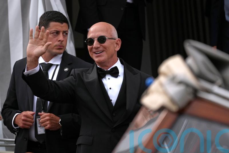 Billionaire Jeff Bezos marries Lauren Sanchez in lavish Venice ceremony